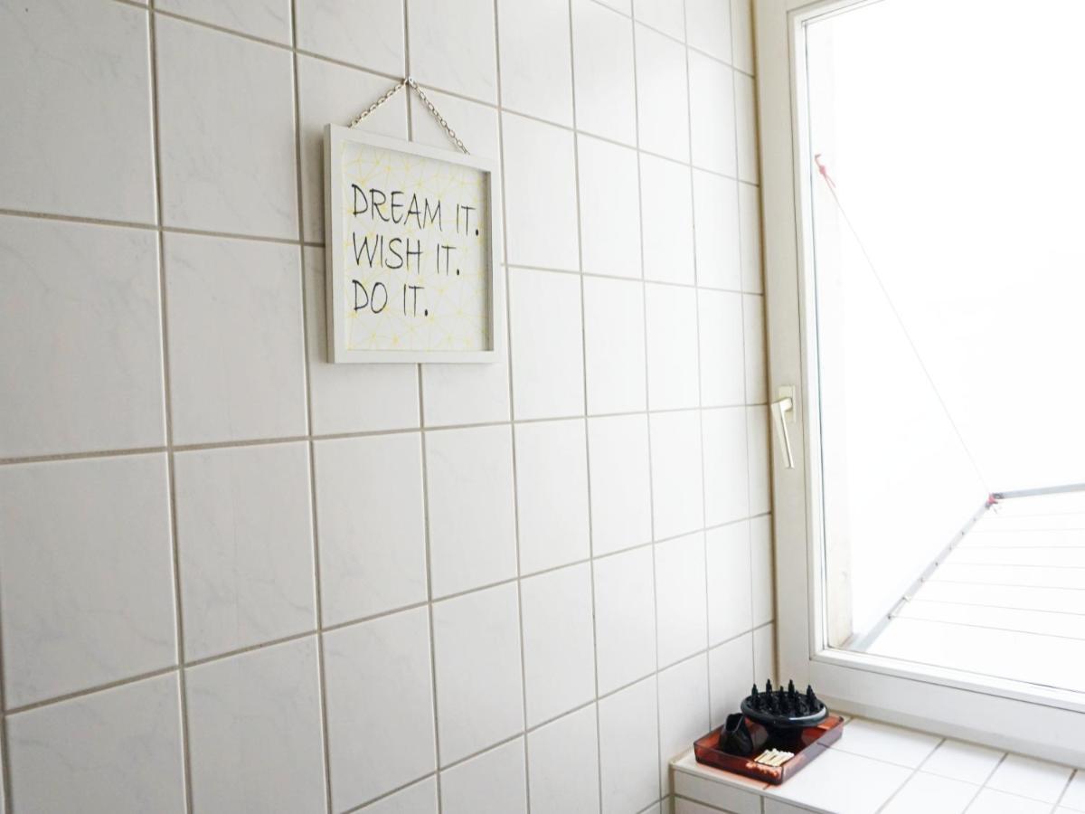 2 Zimmer Ferienwohnung In Zentraler Lage Inkl Wlan & Netflix Leipzig Eksteriør bilde