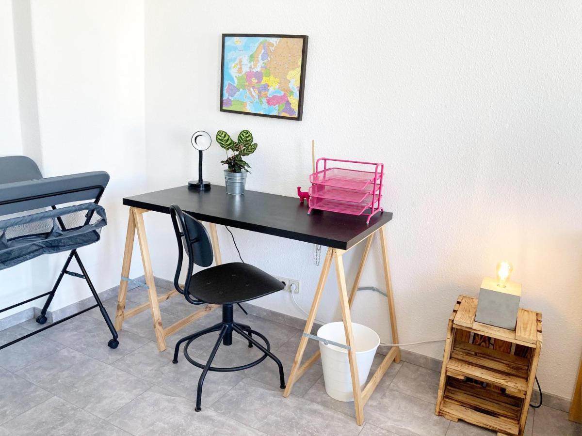 2 Zimmer Ferienwohnung In Zentraler Lage Inkl Wlan & Netflix Leipzig Eksteriør bilde